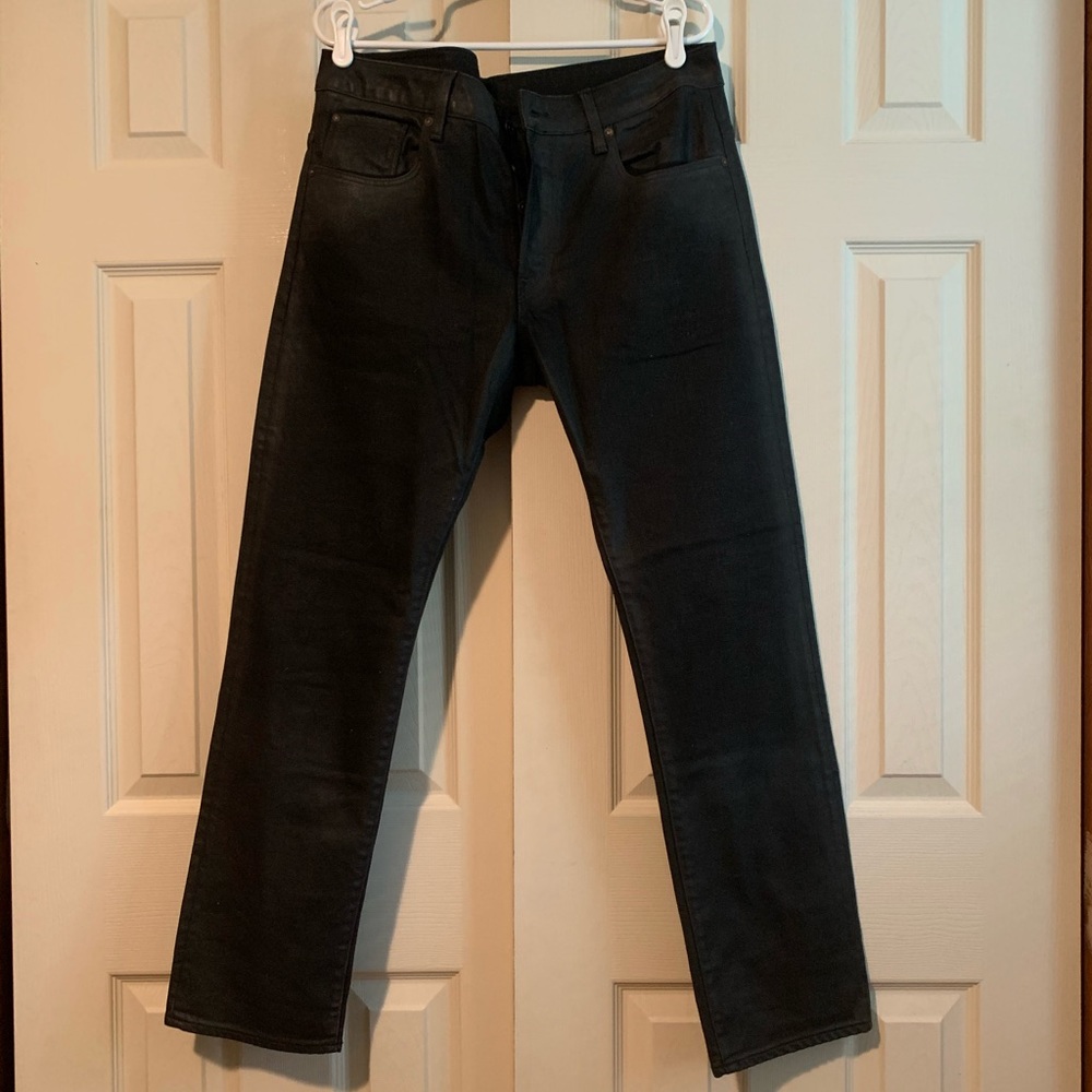 NWOT Men’s Straight Black Jeans!